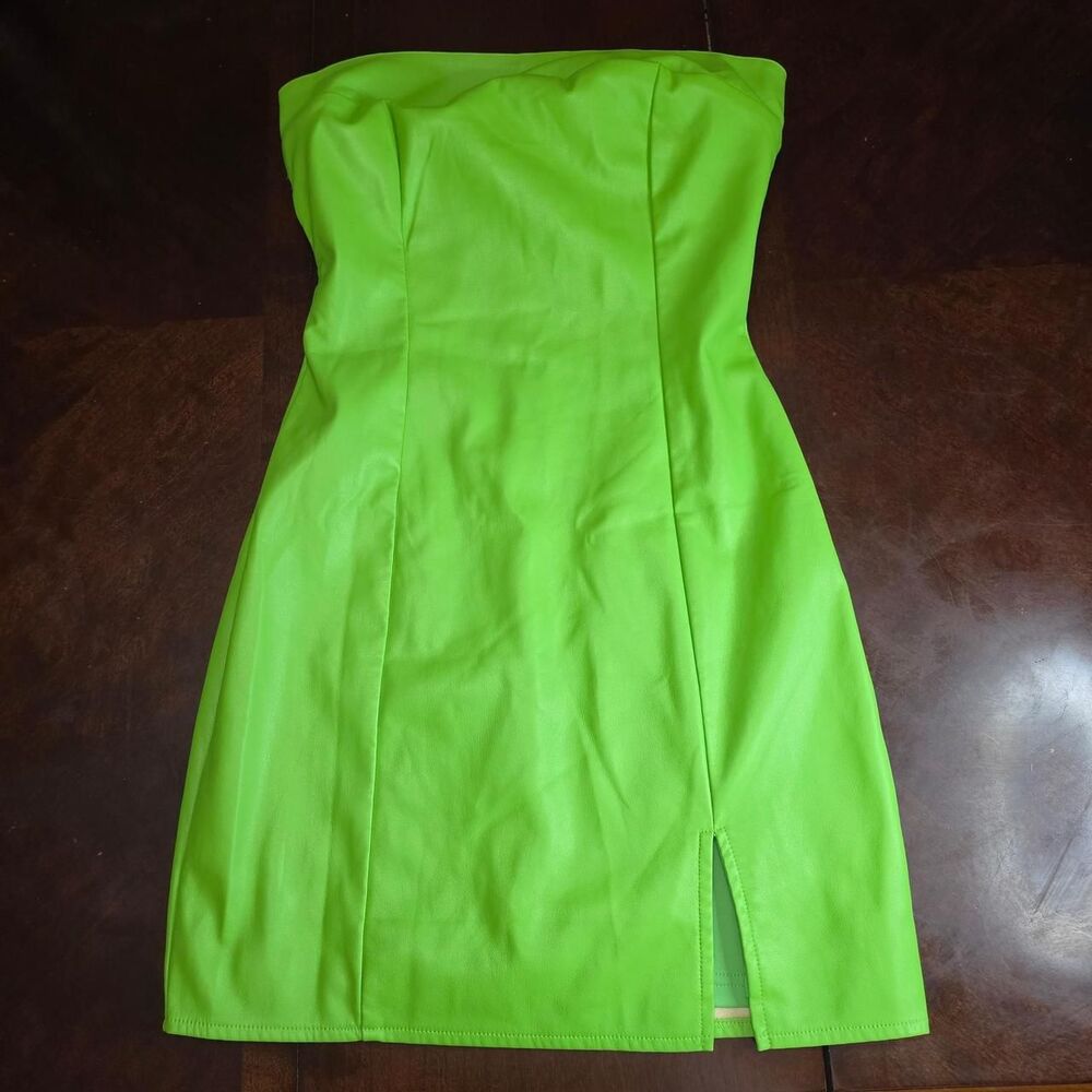 Fashion Nova | Dresses | Fashion Nova Green Strapless Dress